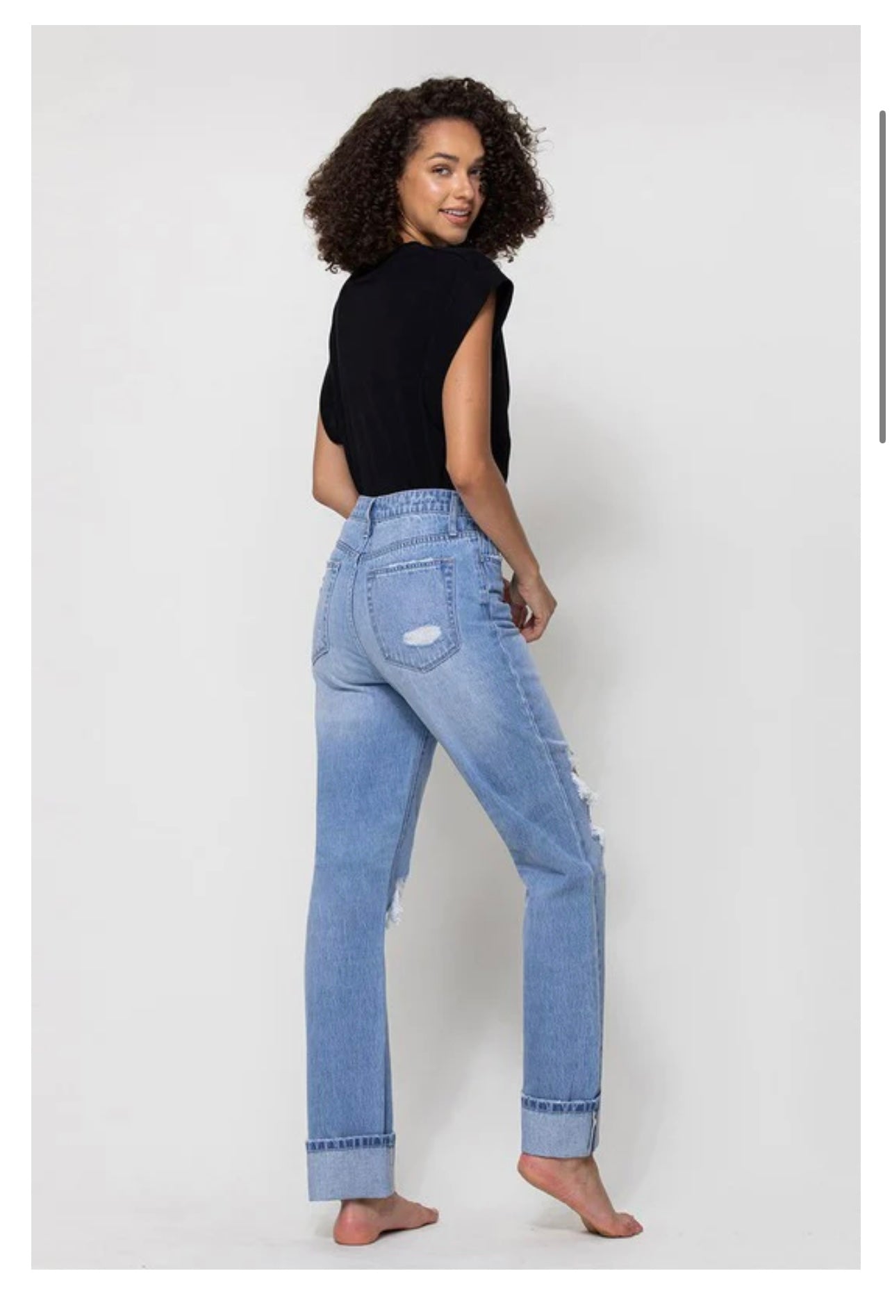 90’s Straight Leg Cropped Jeans